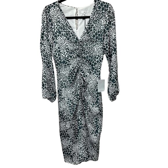 NSR Heidi Ruched Slit Front Dress Size Medium Animal Print V Neck - Picture 1 of 4
